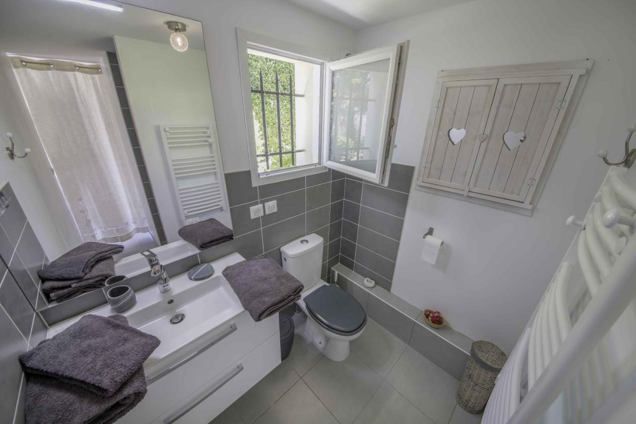 Domaine La Garenne Bed and Breakfast Reilhaguet Εξωτερικό φωτογραφία
